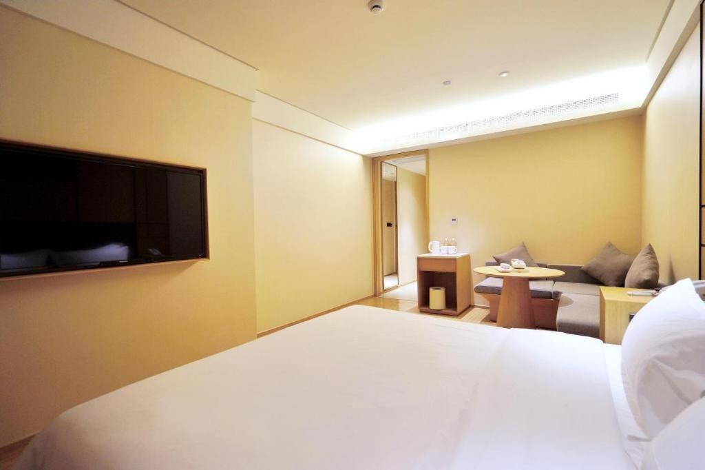Ji Hotel Shanghai Hongqiao Yan'An XI Road Eksteriør billede