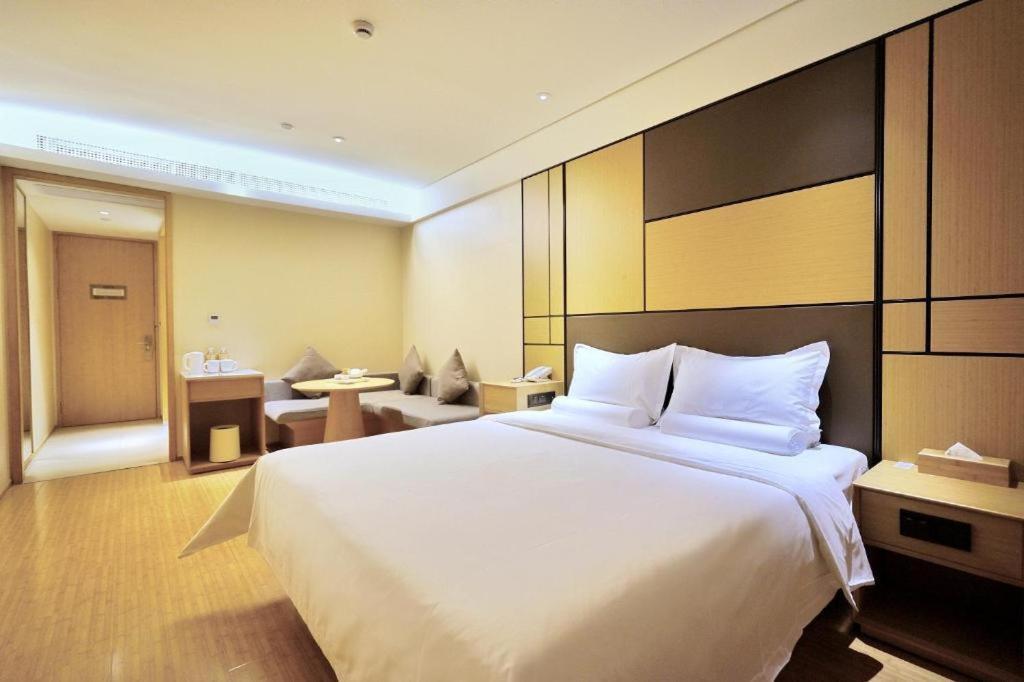 Ji Hotel Shanghai Hongqiao Yan'An XI Road Eksteriør billede