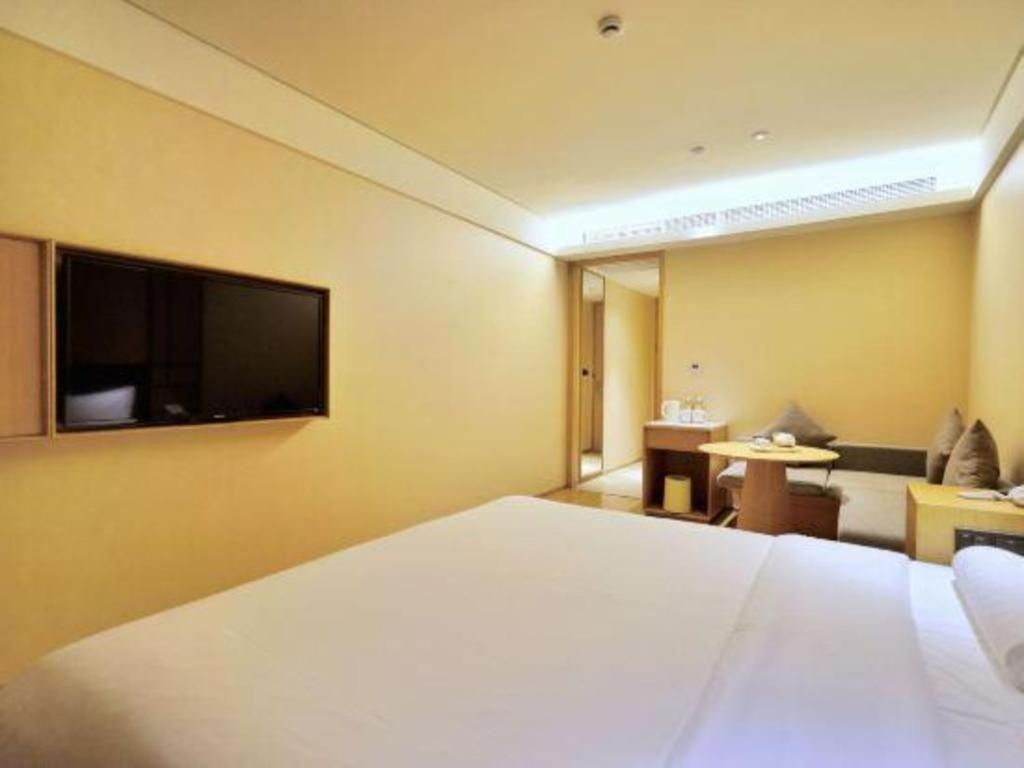 Ji Hotel Shanghai Hongqiao Yan'An XI Road Eksteriør billede